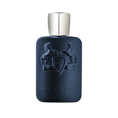 Layton Parfums De Marly - MANZARA STORE - Perfume Available at MANZARA STORE - De Marly - All Products, de Marly, Layton, Men- Product Title:Layton by Parfums de Marly Eau de Parfum Product Description:Layton by Parfums de Marly is a sophisticated and luxurious fragrance that embodies the spirit of refinement and charisma. This captivating scent opens with fresh and vibrant notes of apple, lavender, and mandarin, blending into a warm heart of jasmine, violet, and geranium. The rich base of vanilla, amber, a